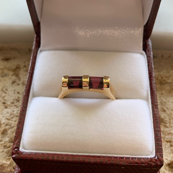 NWOT 14KY Genuine Mozambique Garnet Barrel Ring - Picture 2 of 12